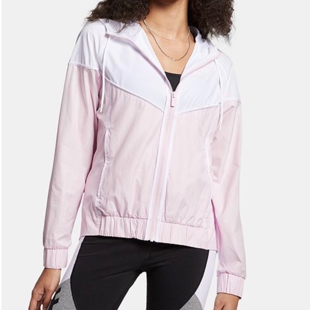 NIKE! Womens Sportswear Windrunner Hooded Jacket